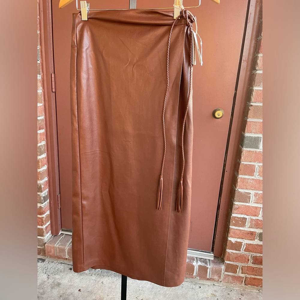NWT Mother|| 
The It's-A-Wrap-Midi Skirt in Friar Brown, Faux Leather Medium - Picture 3 of 10